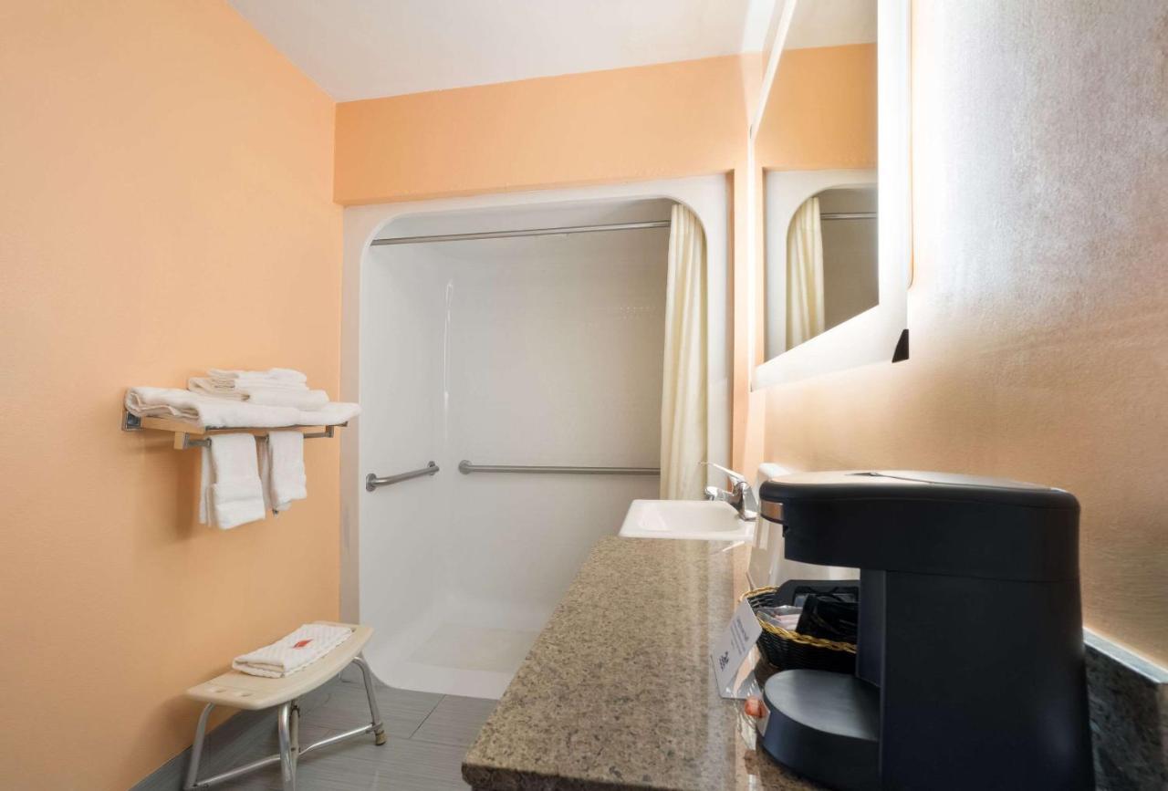 Econo Lodge Ripley Dış mekan fotoğraf